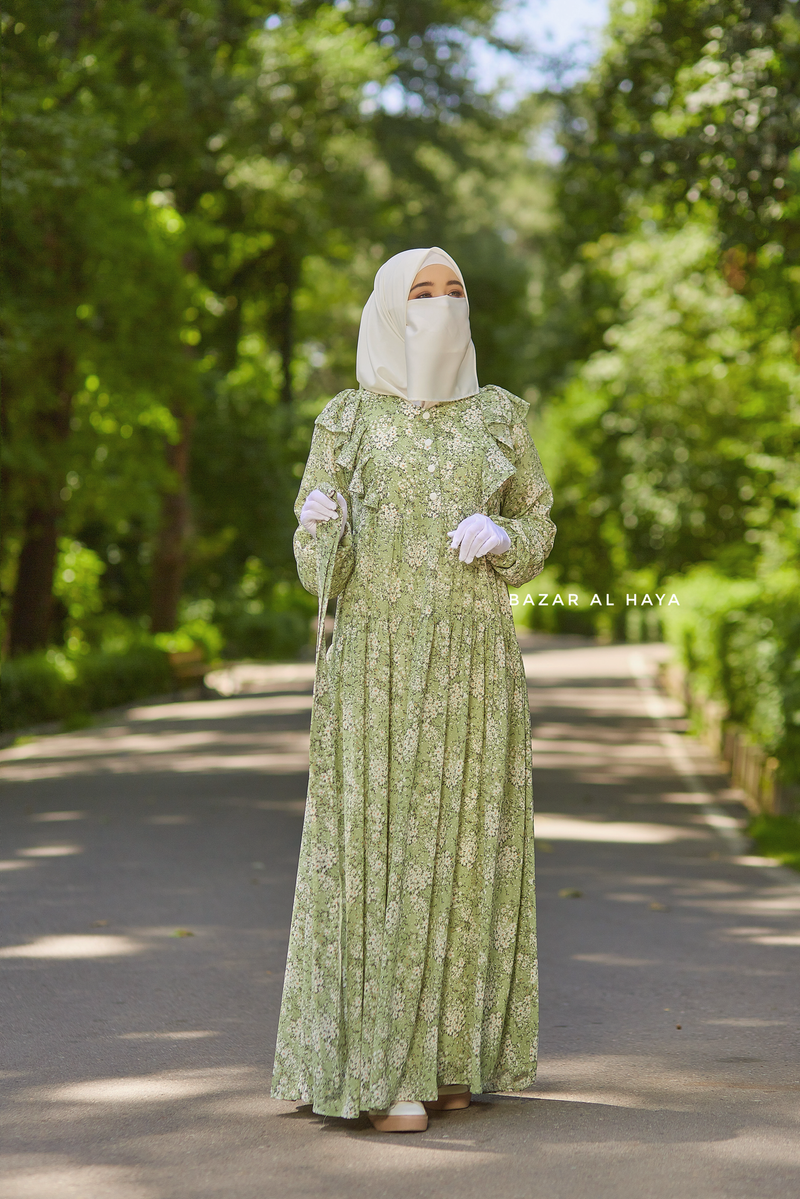 Traditional outfits of Jamaica. Airy but modest clothes (+ photos)